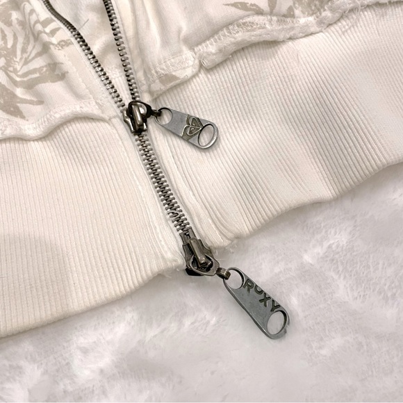 Roxy Size S Sleeveless Zip Up Jacket - Picture 4 of 6